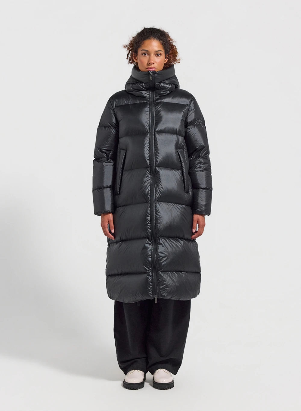 Long made-in-France women's down jacket in natural down Oriela