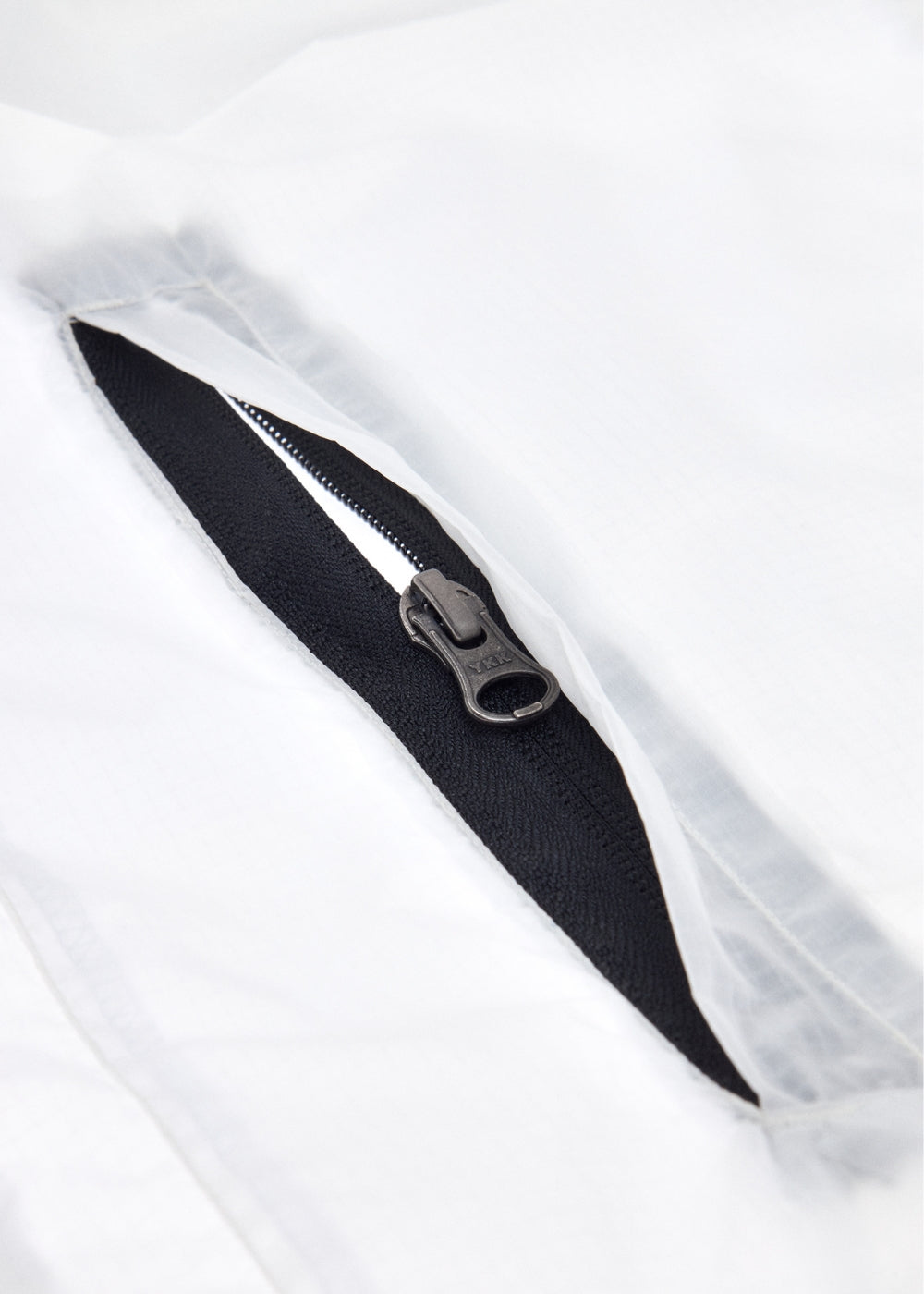 Coupe-vent Pyrenex x Wildside Soulere blanc