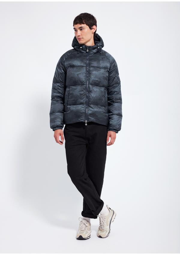 Unisex hooded down jacket with comouflage print Sten Camo | Pyrenex