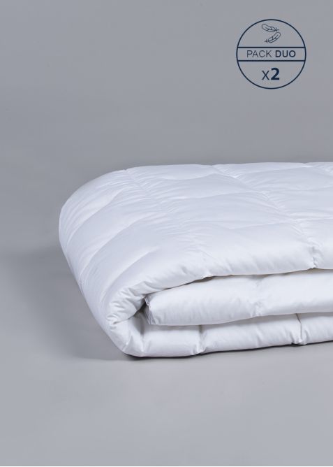 Pack of two Montreal Duo 200 lightweight duvets