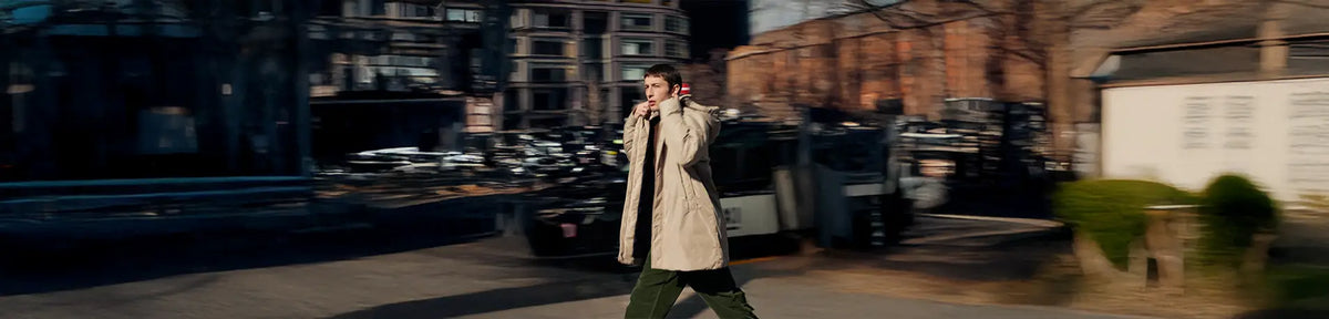 Down jackets and mid-season jackets