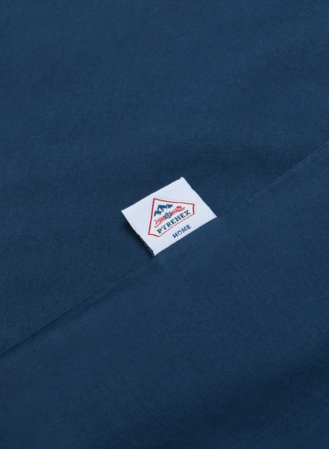 Spannbetttuch Lily, einfarbig tintenblau aus Baumwolle und TENCEL™ Lyocell-1