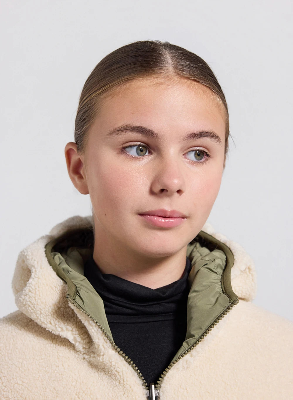 Kinder-Wendedaunenjacke Pyrenex Keylinn Hellkhaki-18