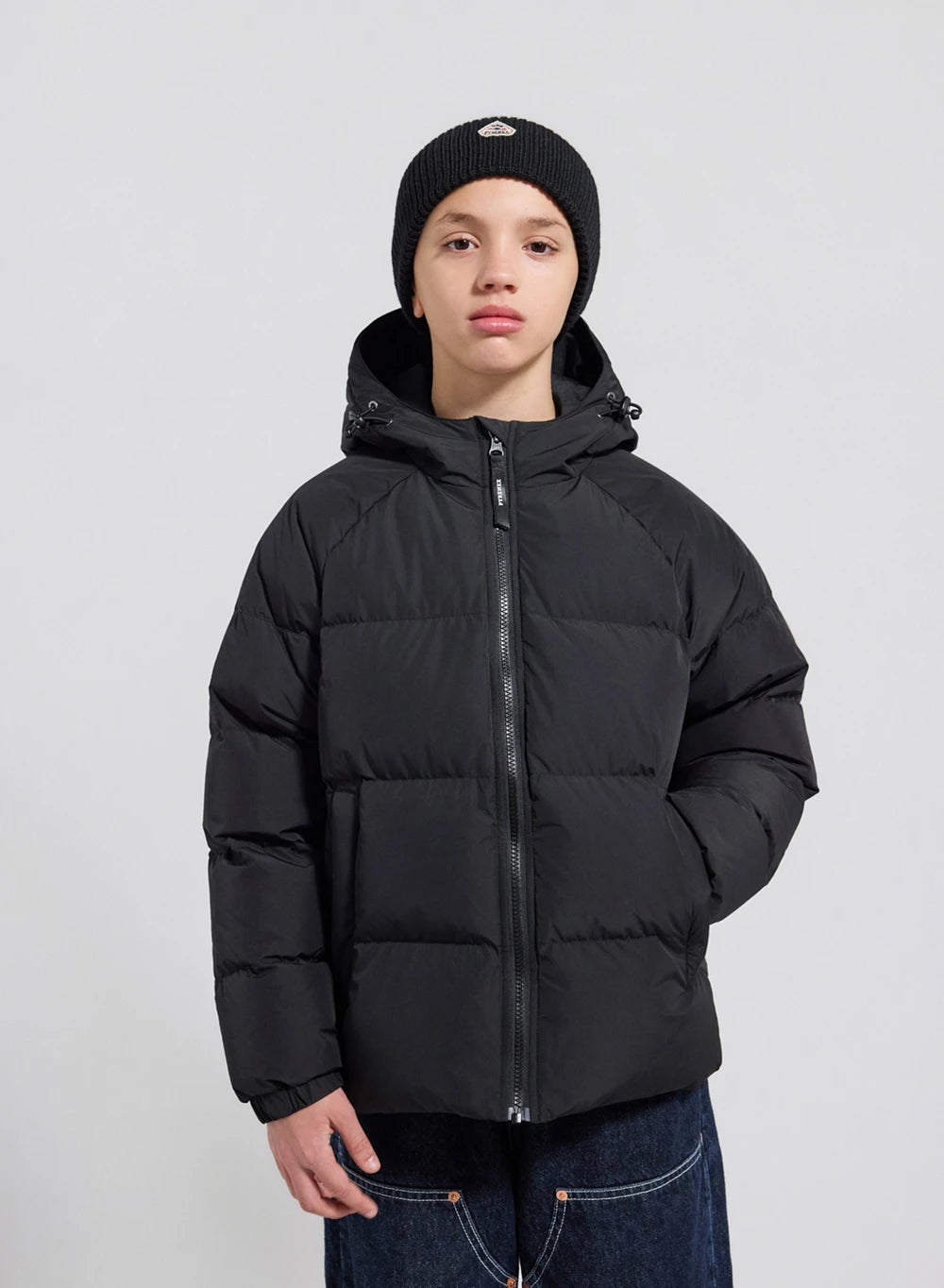 Unisex-Kinderdaunenjacke mit Kapuze Pyrenex Sten Smooth schwarz