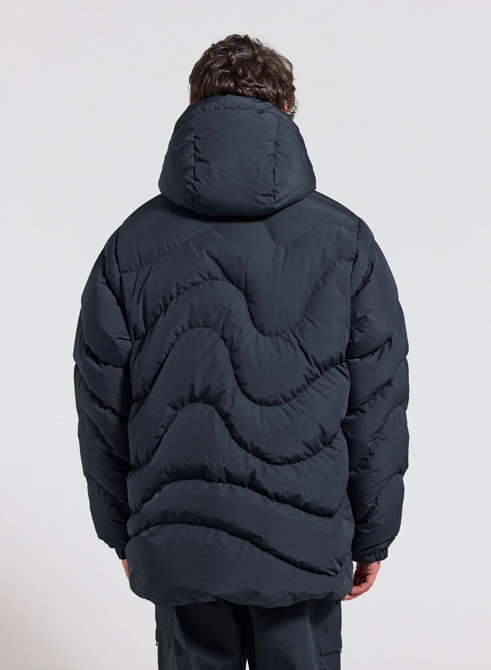 Pyrenex Mourtis men’s hooded down jacket in dark blue-4