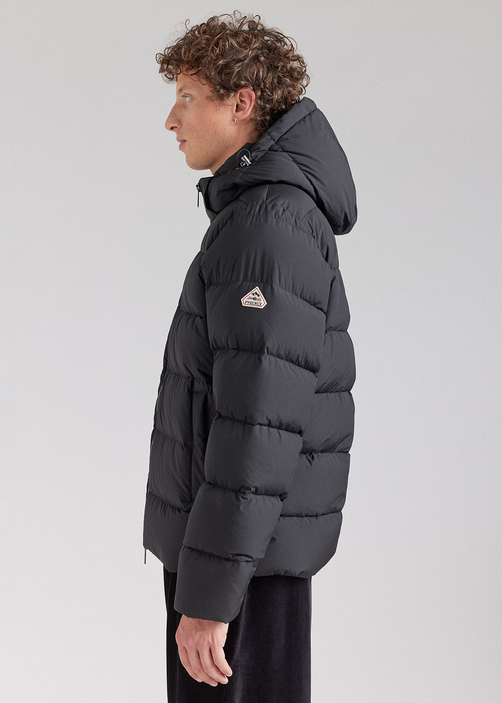 Pyrenex Spoutnic down jacket with removable hood black-7