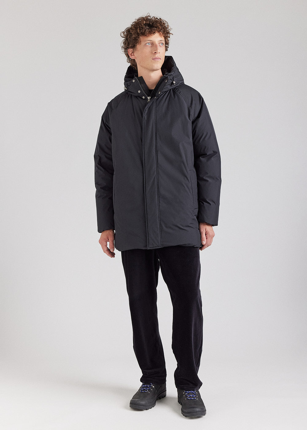 Men's Pyrenex Spark hooded warm down parka black-2