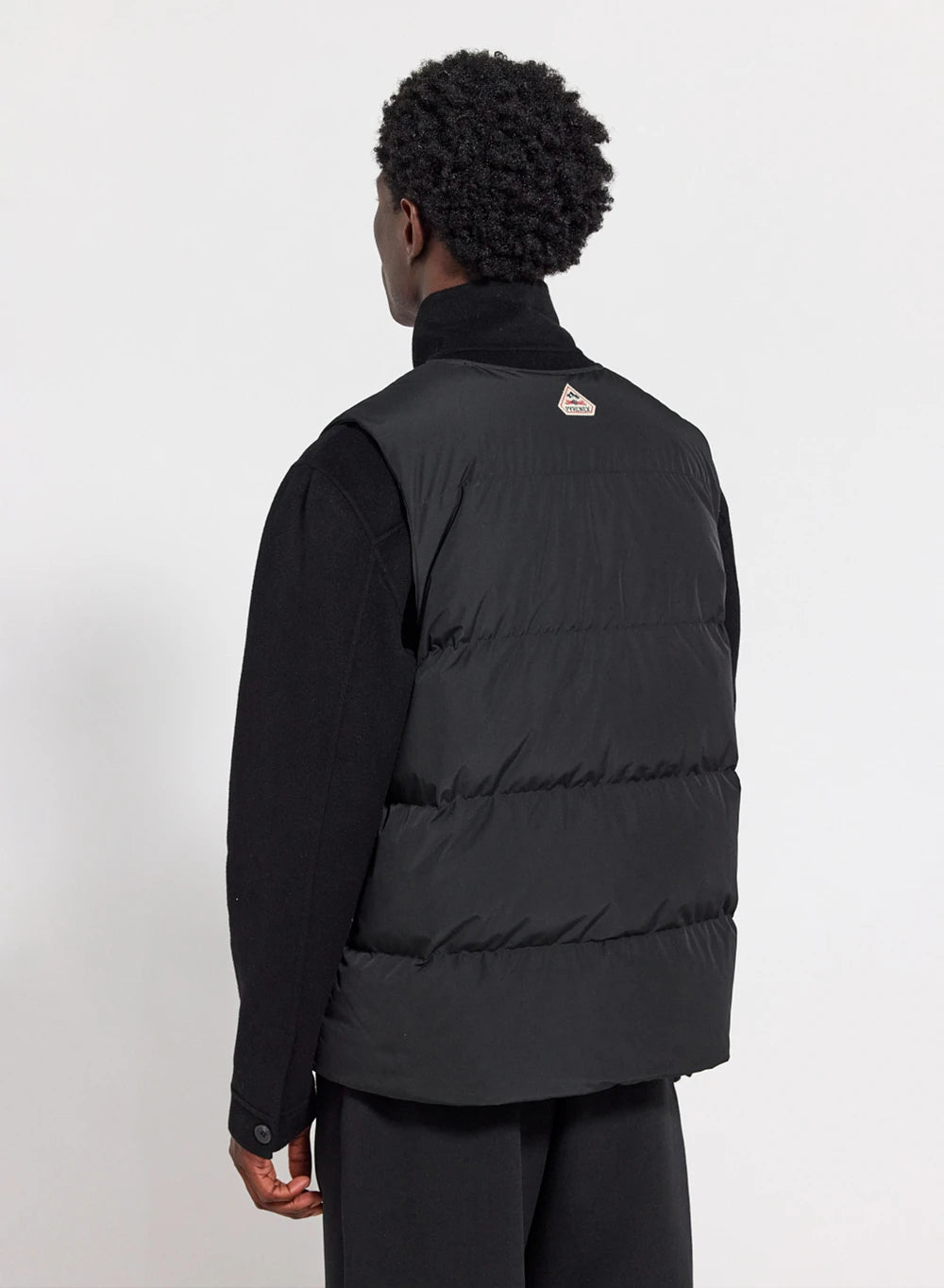Leichte ärmellose Herren-Daunenjacke Pyrenex Solace schwarz-3