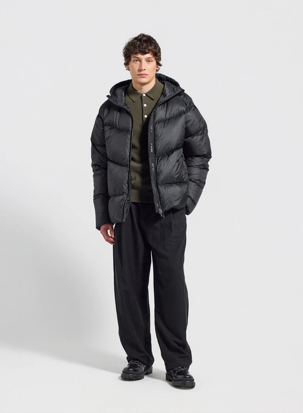 Doudoune hiver à capuche pour homme Pyrenex Helium noire-2