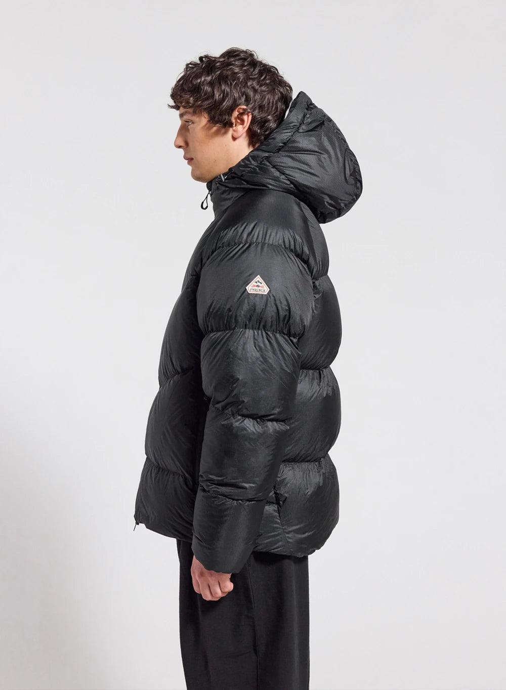 Doudoune hiver à capuche pour homme Pyrenex Helium noire