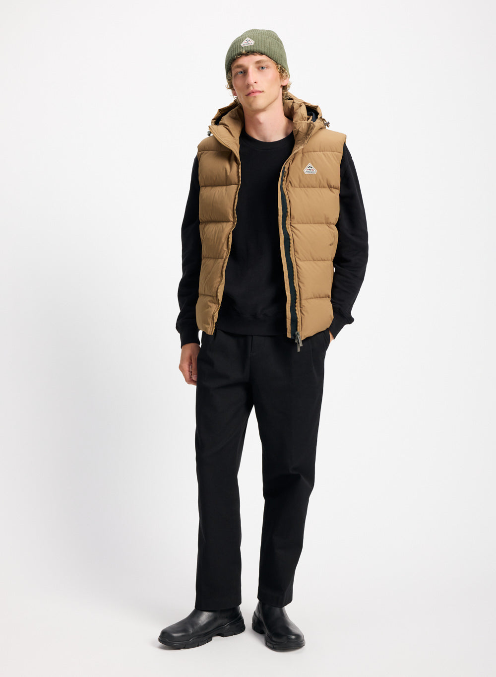 Spoutnic men's sleeveless down jacket with removable hood | Pyrenex EN