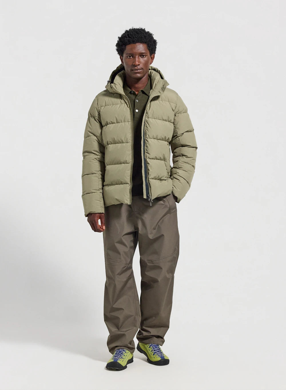 Daunenjacke mit abnehmbarer Kapuze Pyrenex Spoutnic hellkhaki