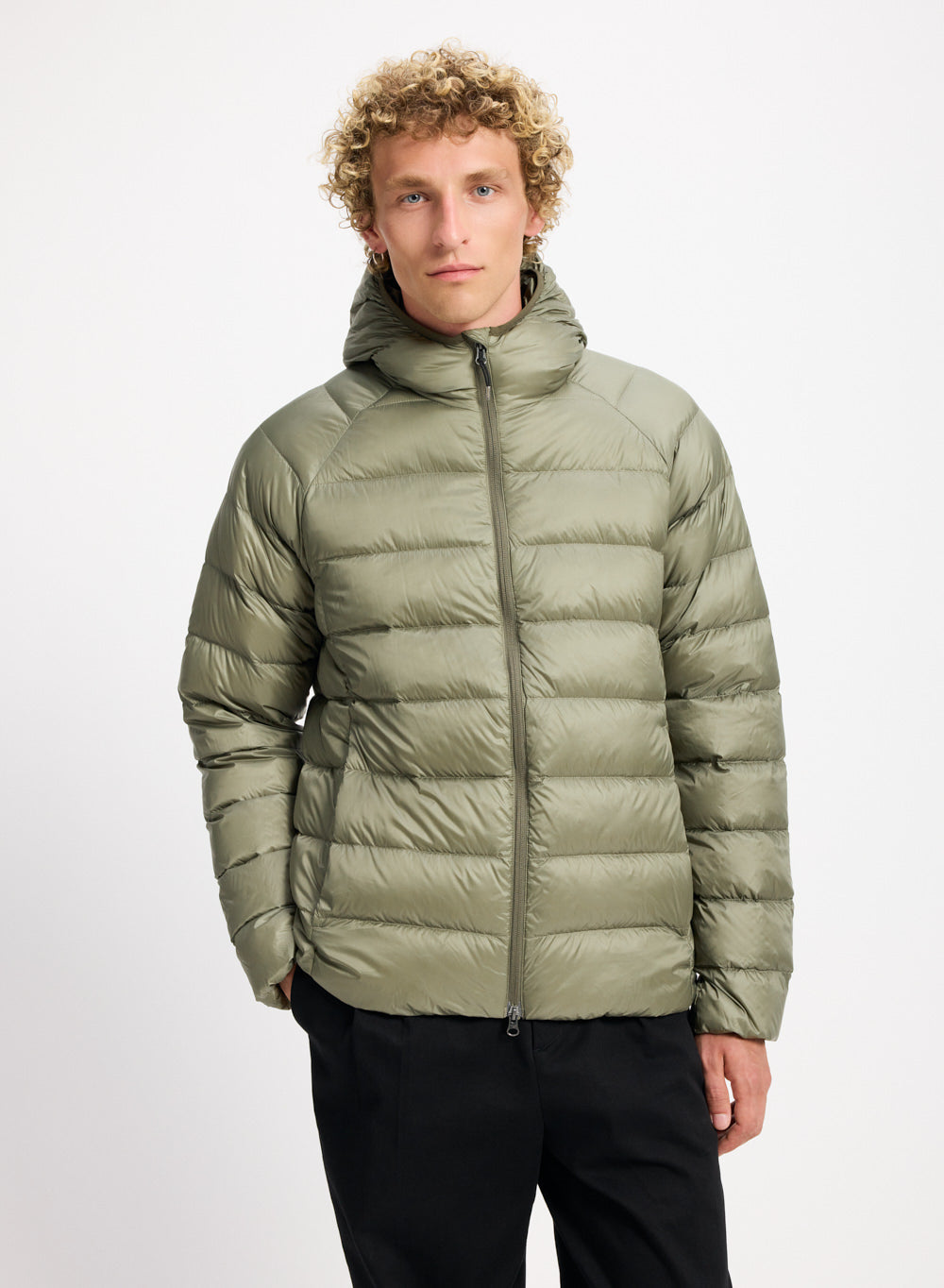 Pyrenex Arial Herren-Daunenjacke mit Kapuze Hellkhaki-1