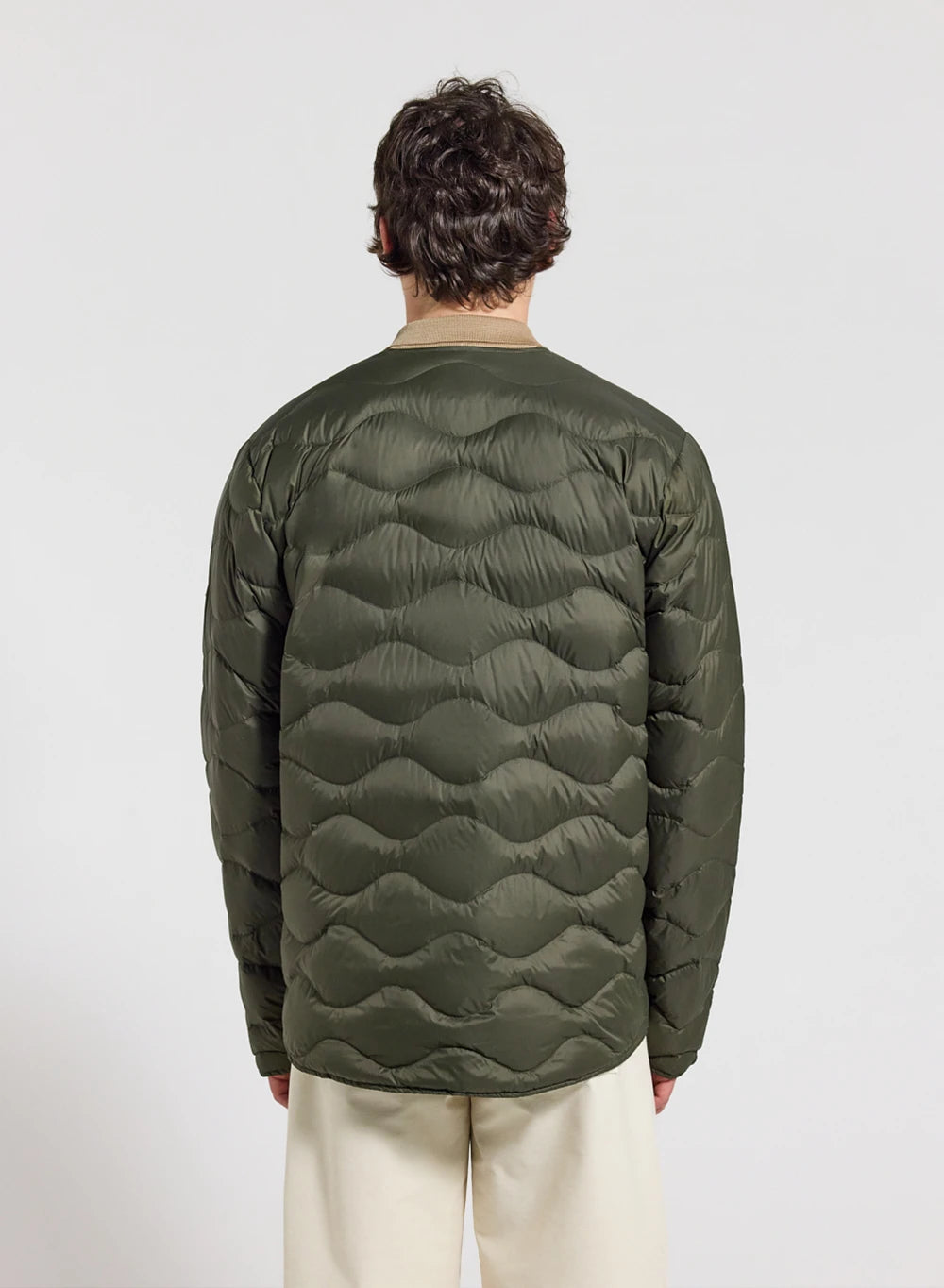 Extraleichte Herren-Daunenjacke Pyrenex Handy grün khaki
