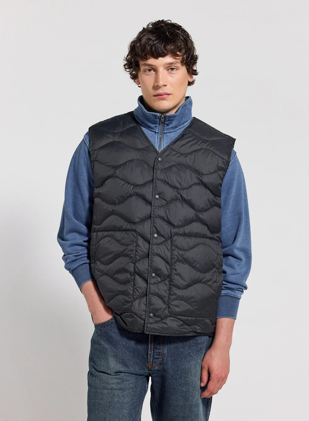 Ultraleichte ärmellose Herren-Daunenjacke Pyrenex Handy Vest Schwarz-1
