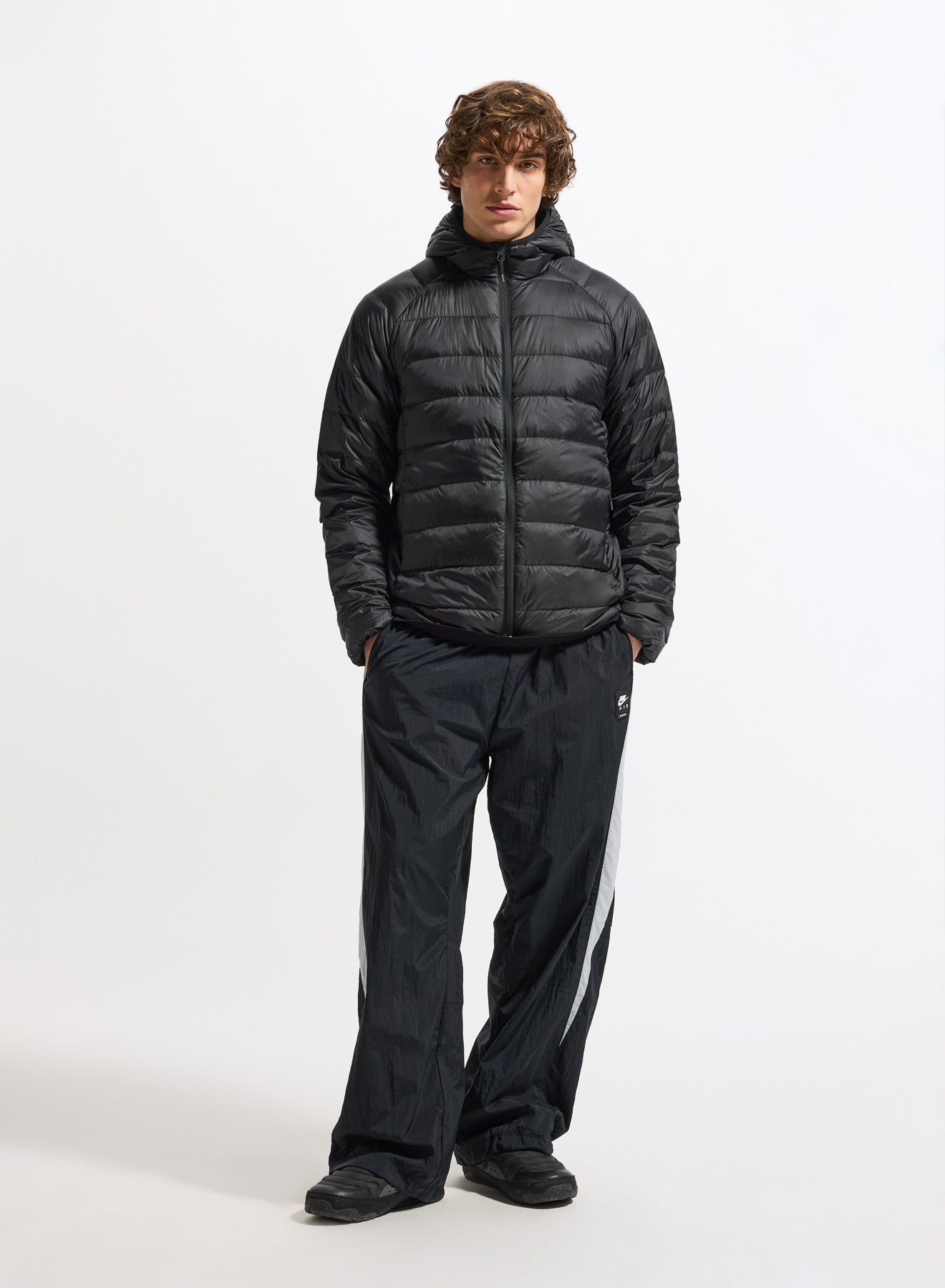 Doudoune légère à capuche Pyrenex Guzet noire-3