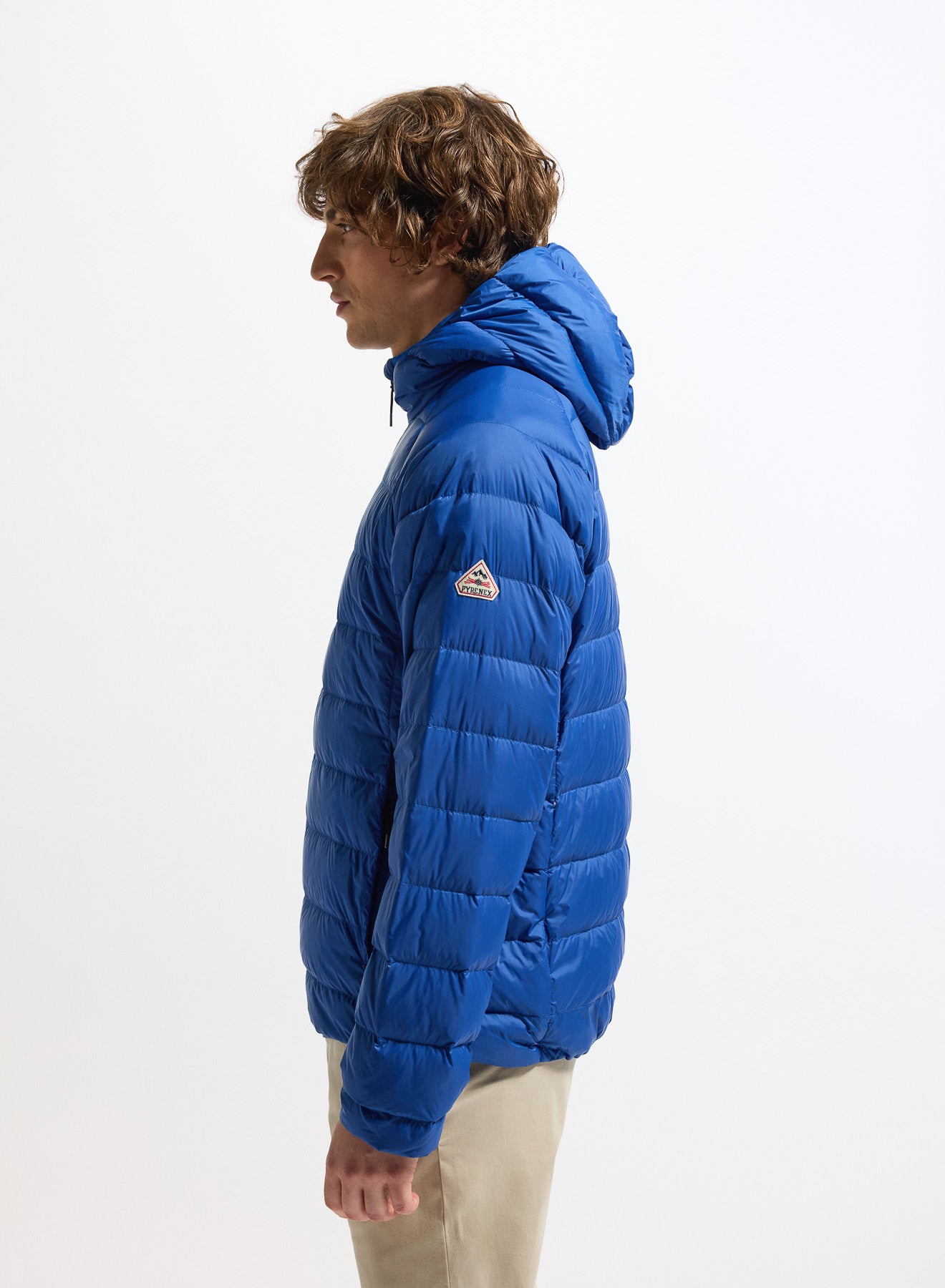 Doudoune légère à capuche Pyrenex Guzet bleu électrique-3