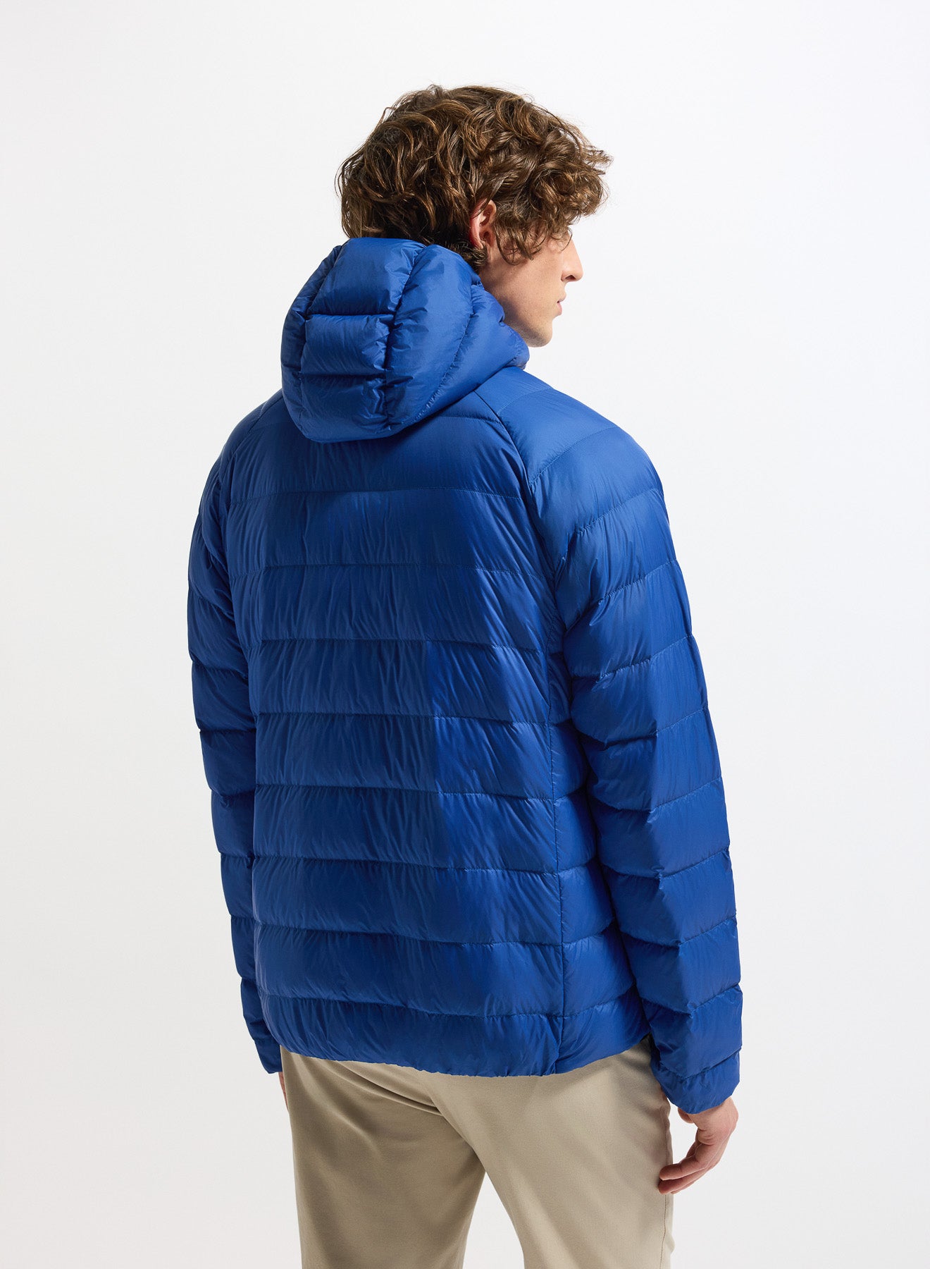 Doudoune légère à capuche Pyrenex Guzet bleu électrique-4