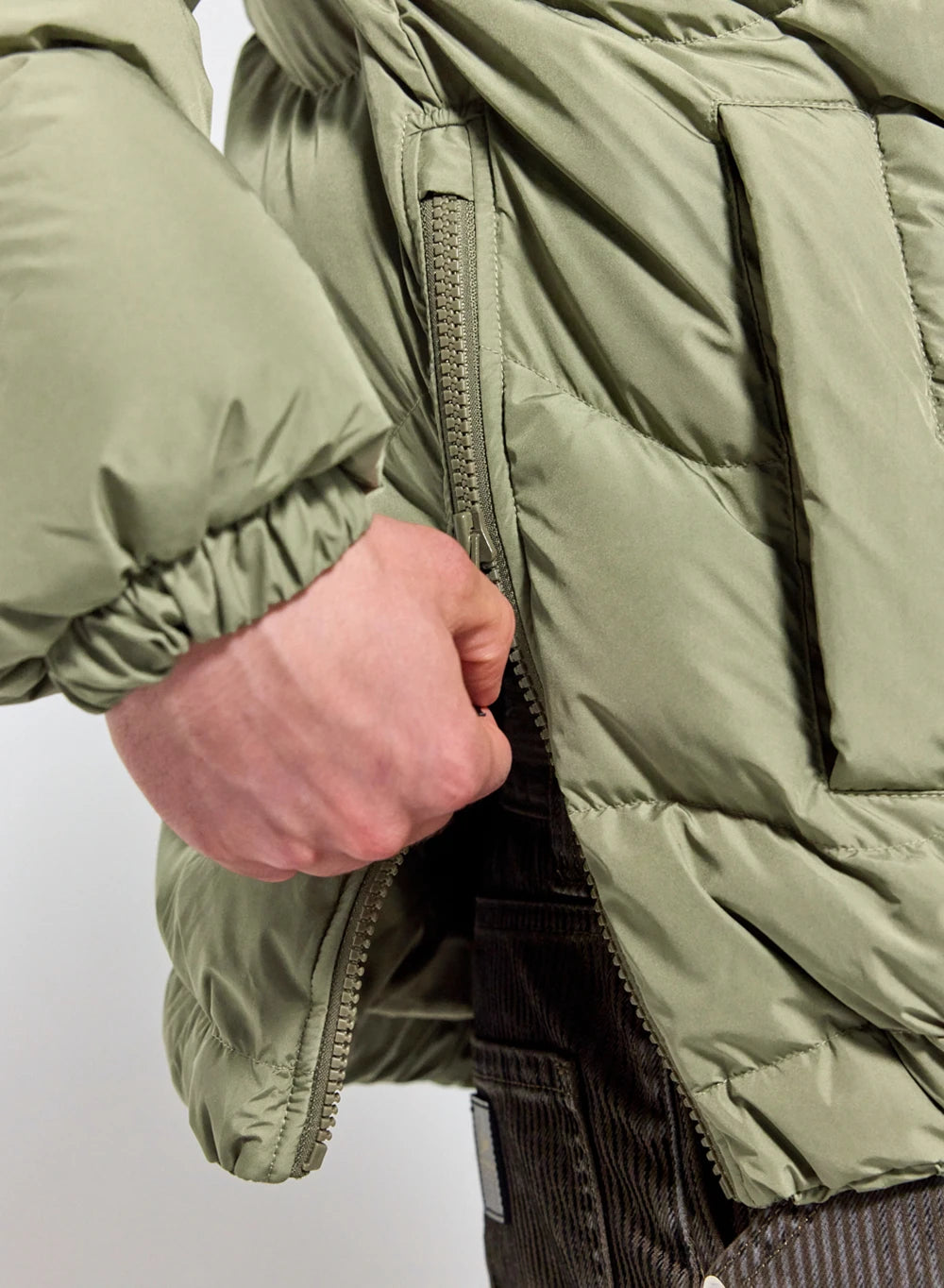 Pyrenex Cairns unisex light khaki down jacket-10