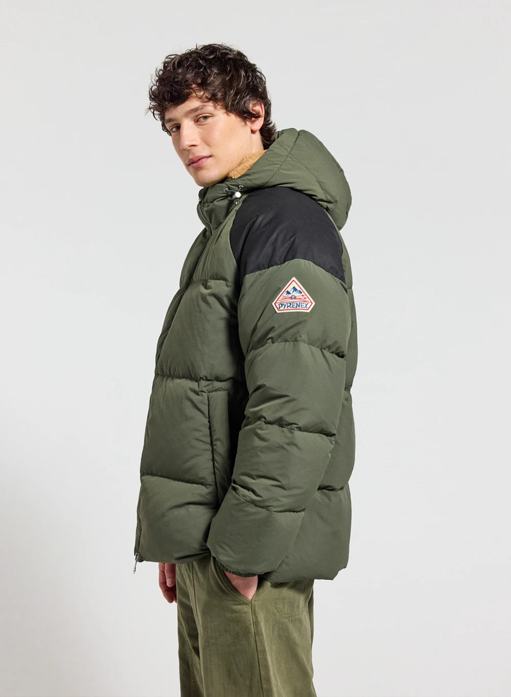 Doudoune homme en duvet naturel Pyrenex Retro Sten kaki foncé 
