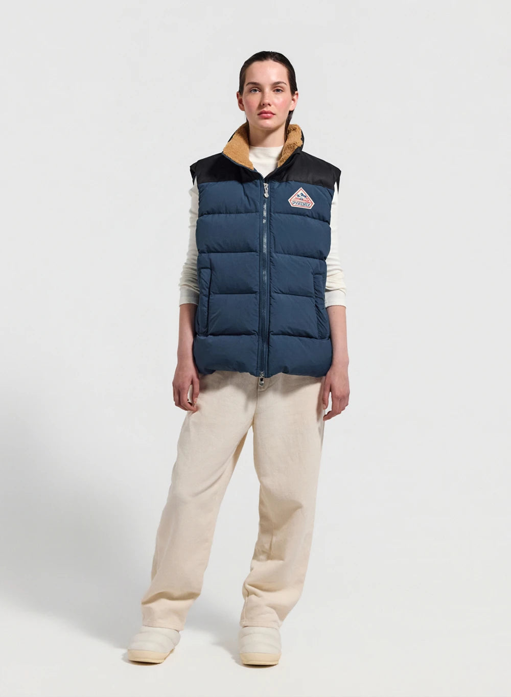 Pyrenex Retro John sleeveless down jacket, petrol blue-4