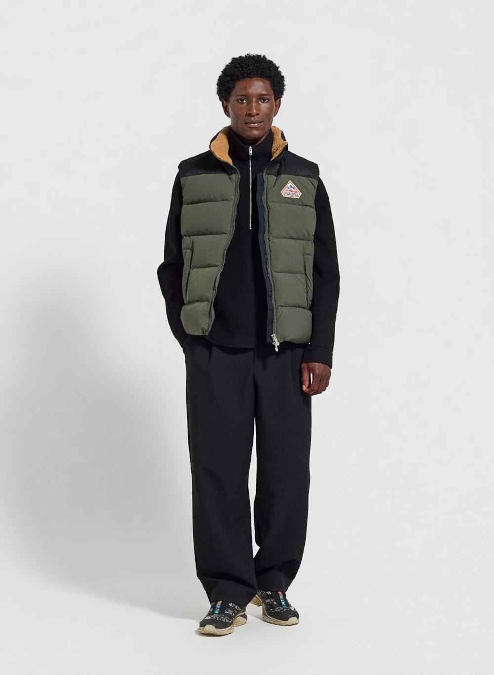 Pyrenex Retro John sleeveless down jacket in dark khaki-5