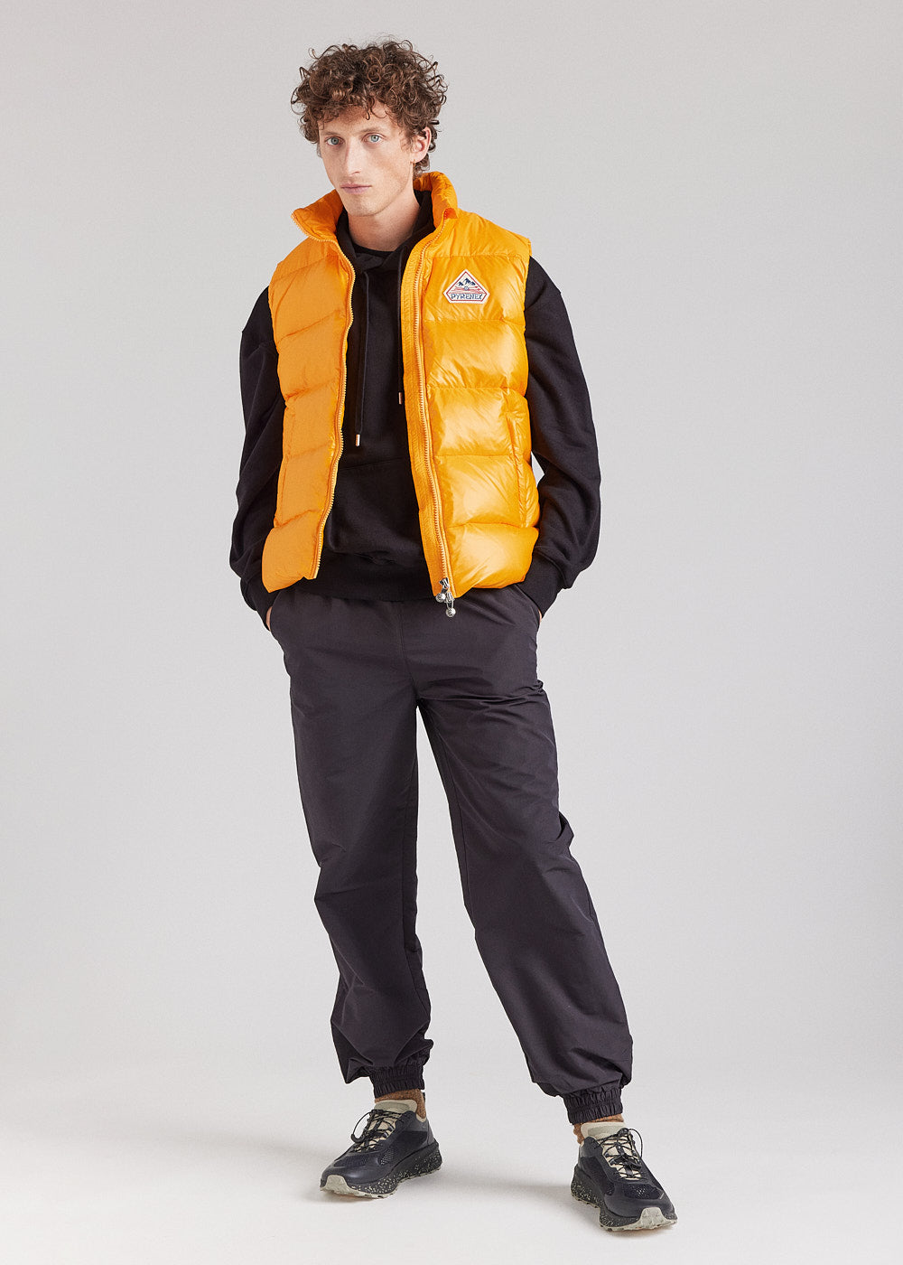 Pyrenex John yellow unisex sleeveless down jacket-3