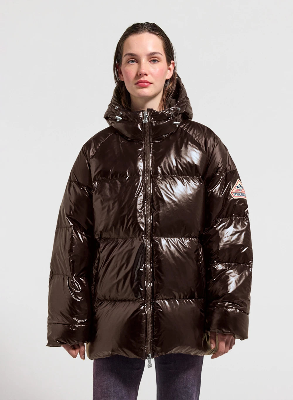 Damen-Daunenjacke mit Kapuze Pyrenex Sten dunkelbraun