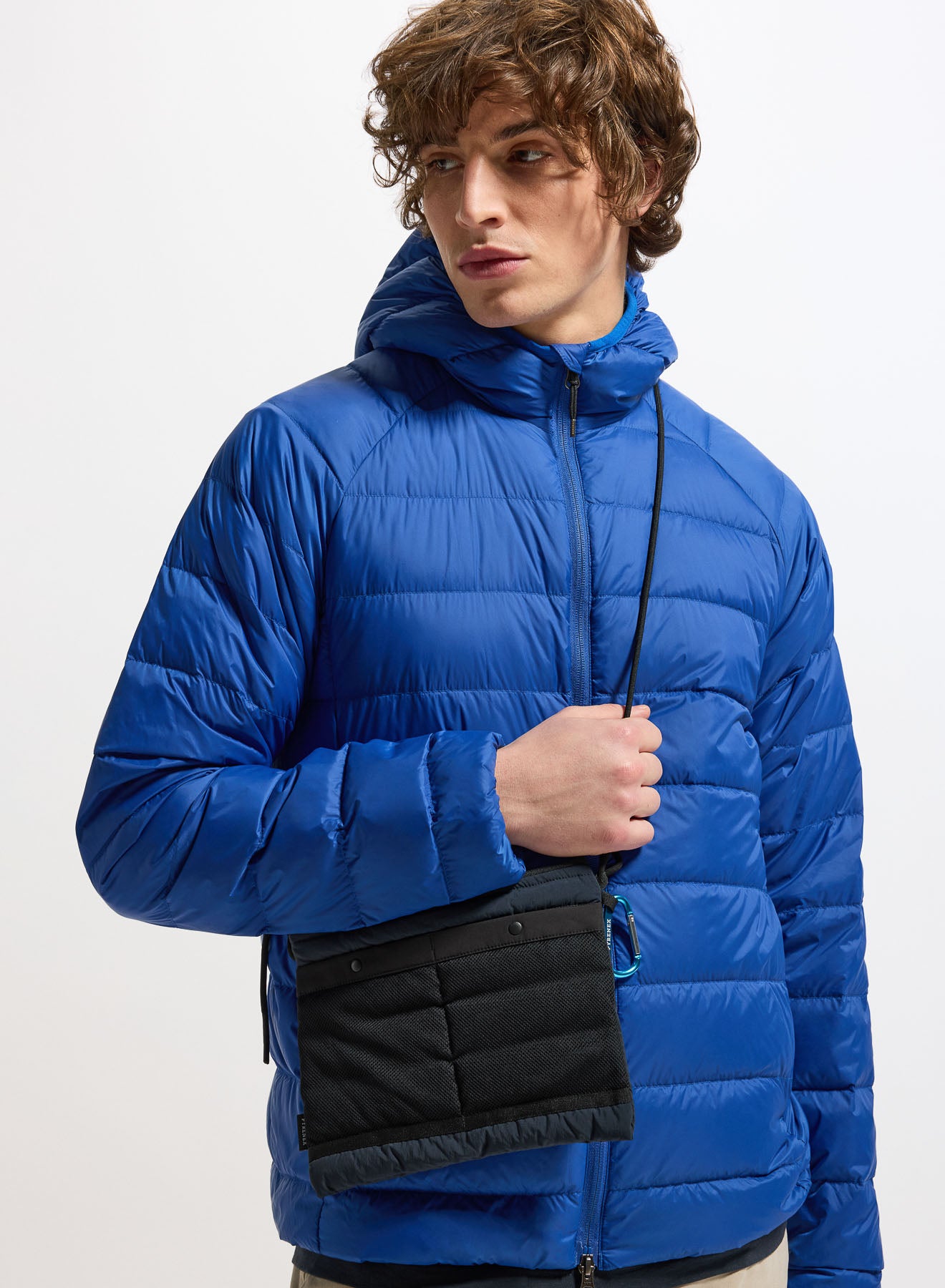 Pochette matelassée à bandouilère Pyrenex Spinelle bleu foncé homme