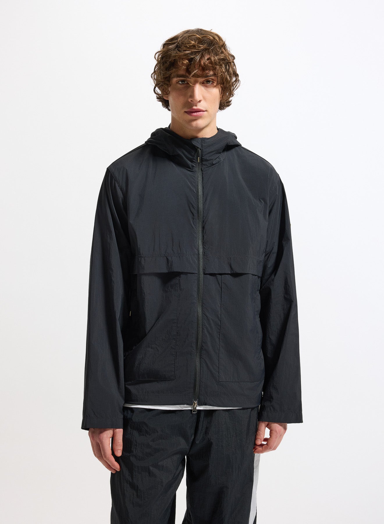 Coupe-vent hommebà capuche Pyrenex Soulere noir