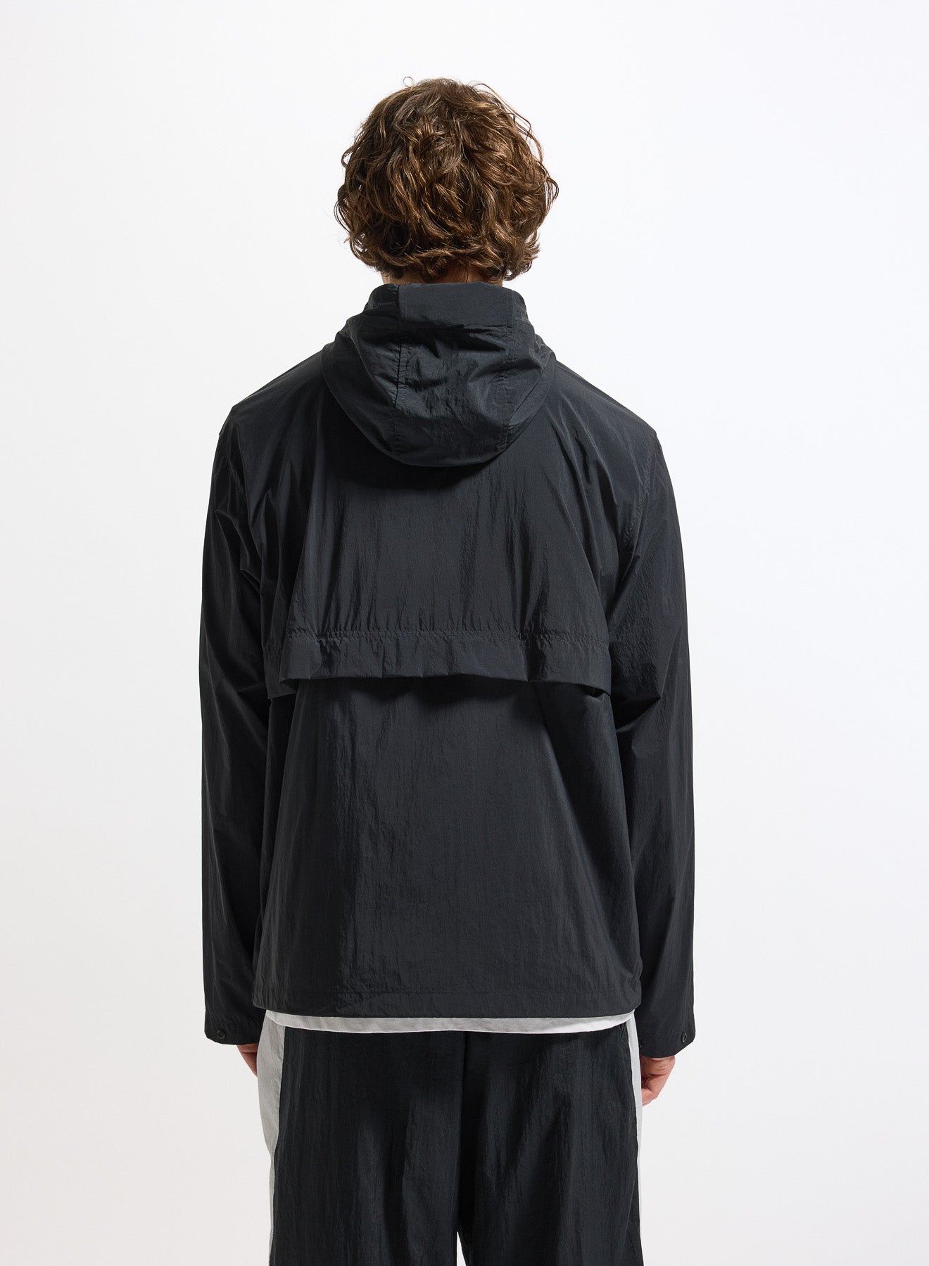 Coupe-vent homme à capuche Pyrenex Soulere noir