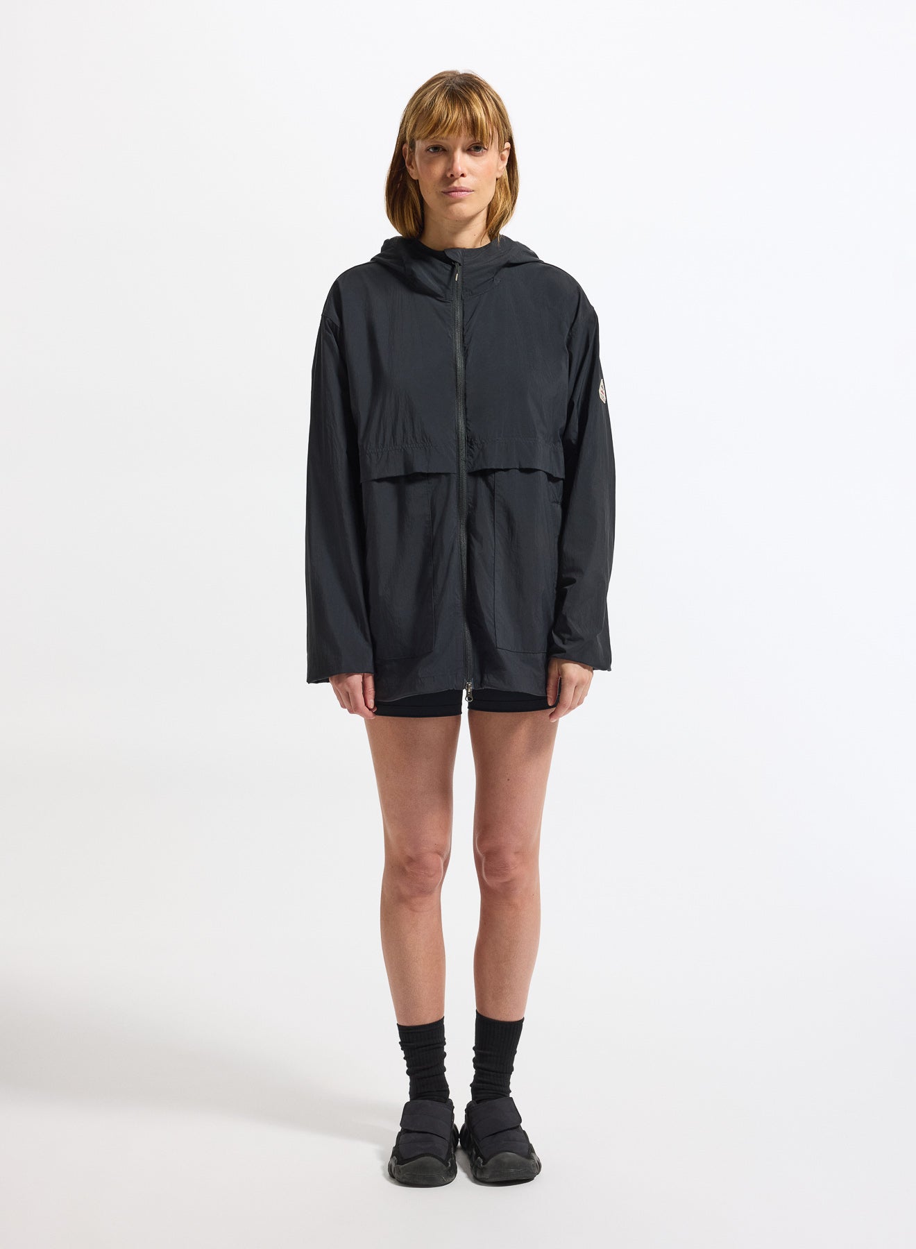 Coupe-vent femme à capuche Pyrenex Soulere noir