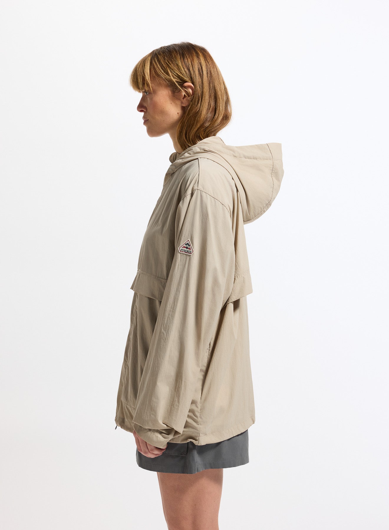 Coupe-vent unisexe à capuche Pyrenex Soulere beige femme