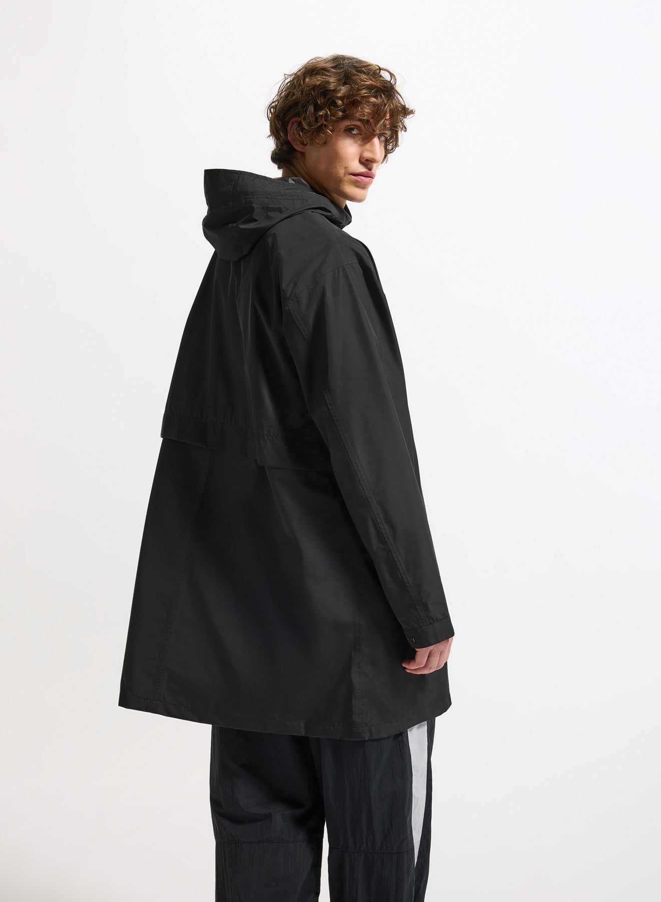 Parka longue imperméable unisexe Pyrenex Eissaure noire homme