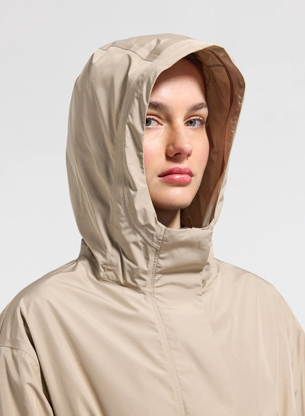 Pyrenex Grace women's light beige raincoat-6