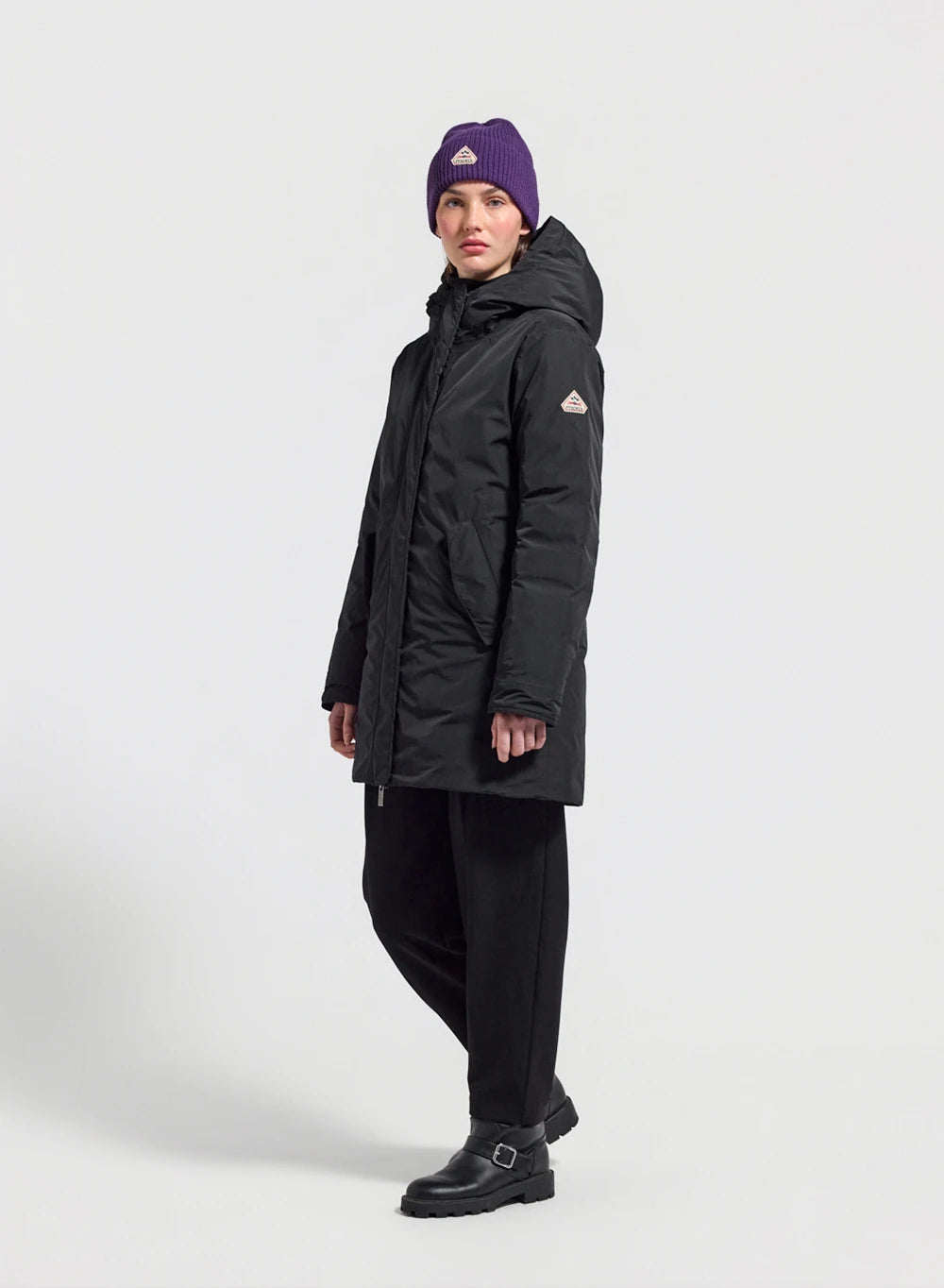 Pyrenex Easy women's black waterproof parka filled with natural down-2