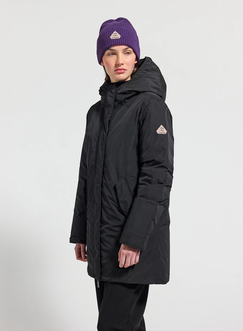 Parka imperméable femme Pyrenex Easy noire en duvet naturel