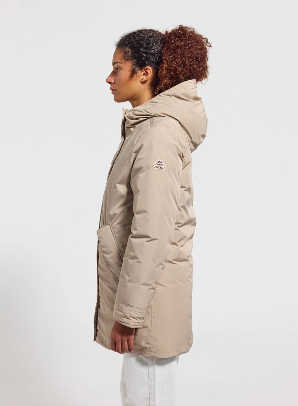 Parka imperméable femme Pyrenex Easy beige en duvet naturel