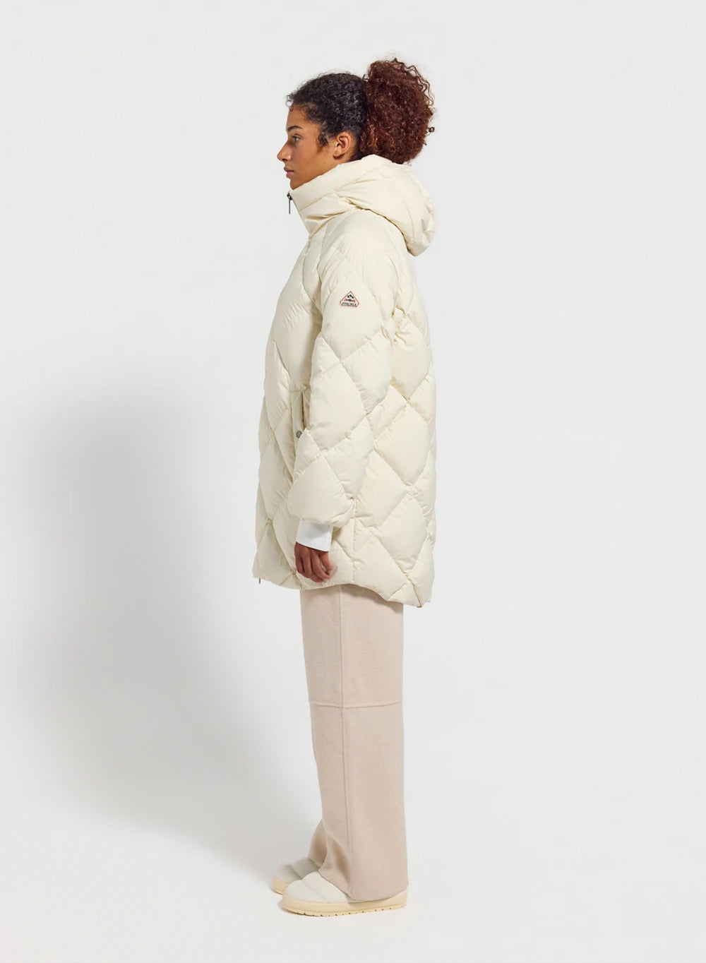 Doudoune longue à capuche femme Pyrenex Adele Parka blanche