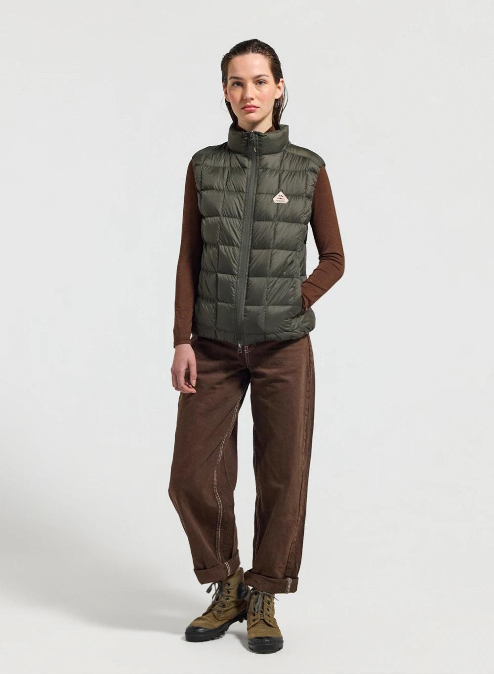 Pyrenex Sunray women's ultra-lightweight sleeveless down jacket in dark khaki-2