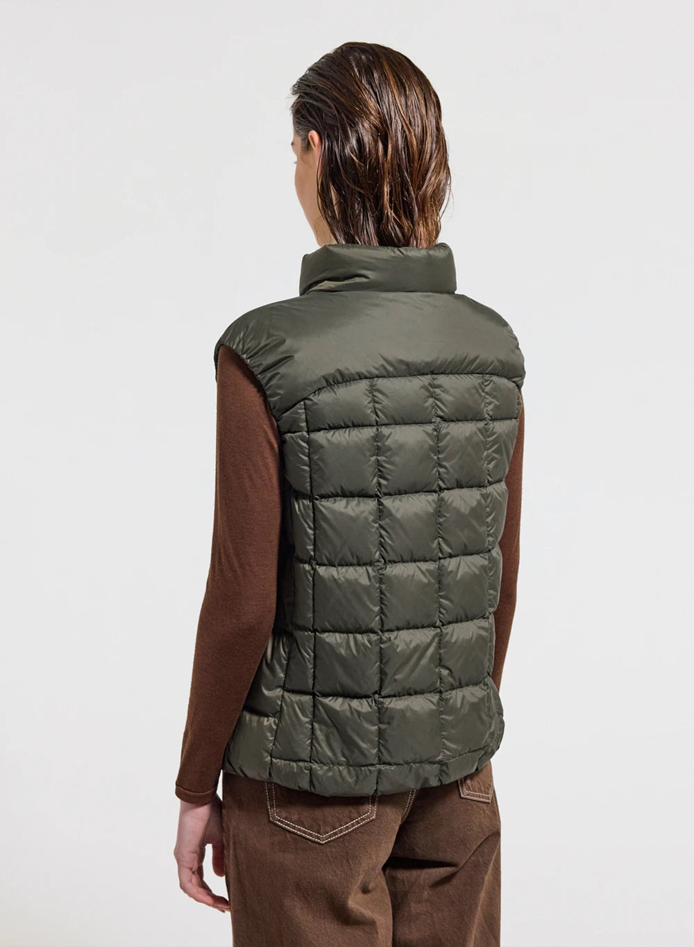 Pyrenex Sunray women's ultra-lightweight sleeveless down jacket in dark khaki-3