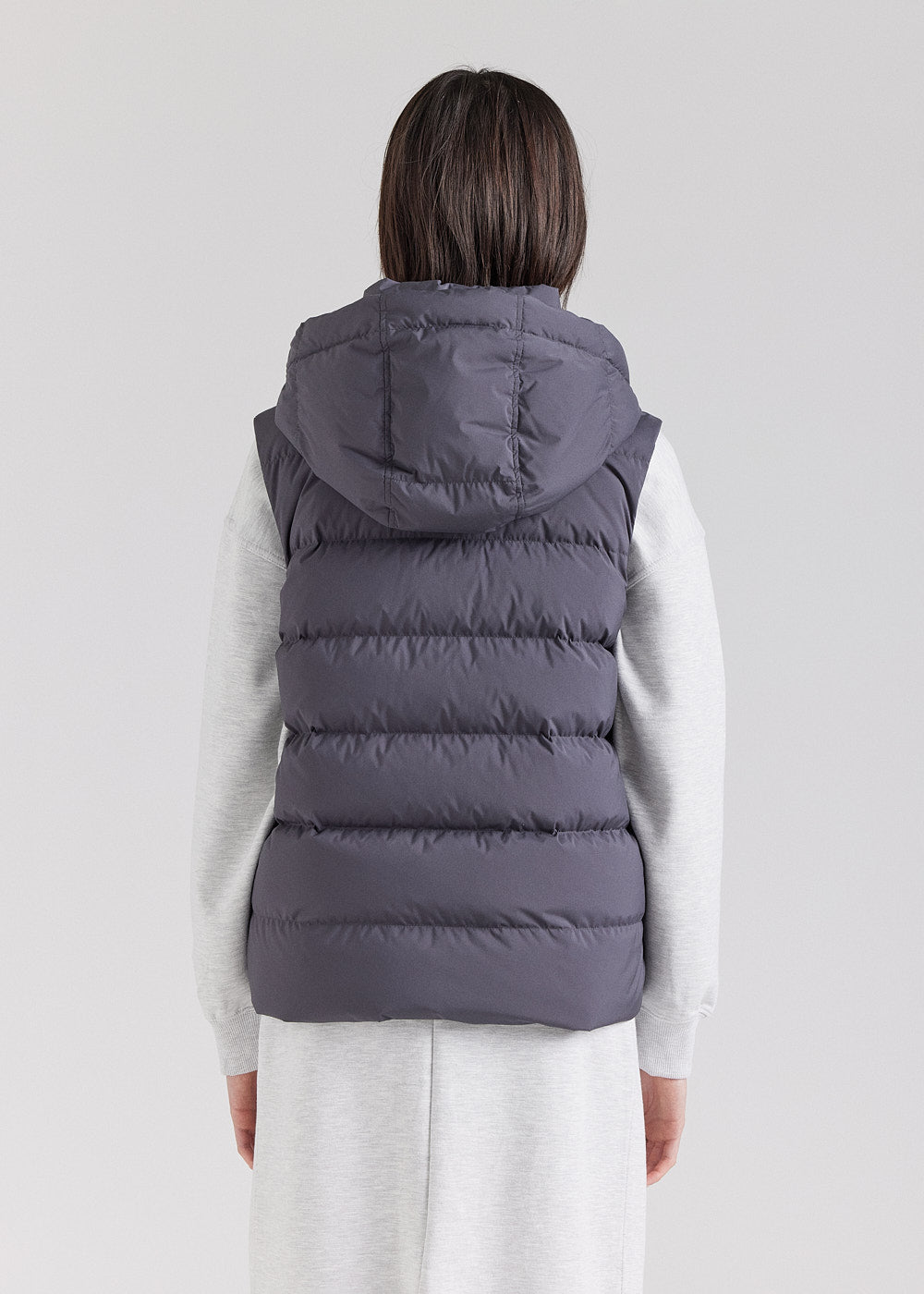 Pyrenex Spoutnic ärmellose Daunenjacke für Damen mit abnehmbarer grauer Kapuze-3