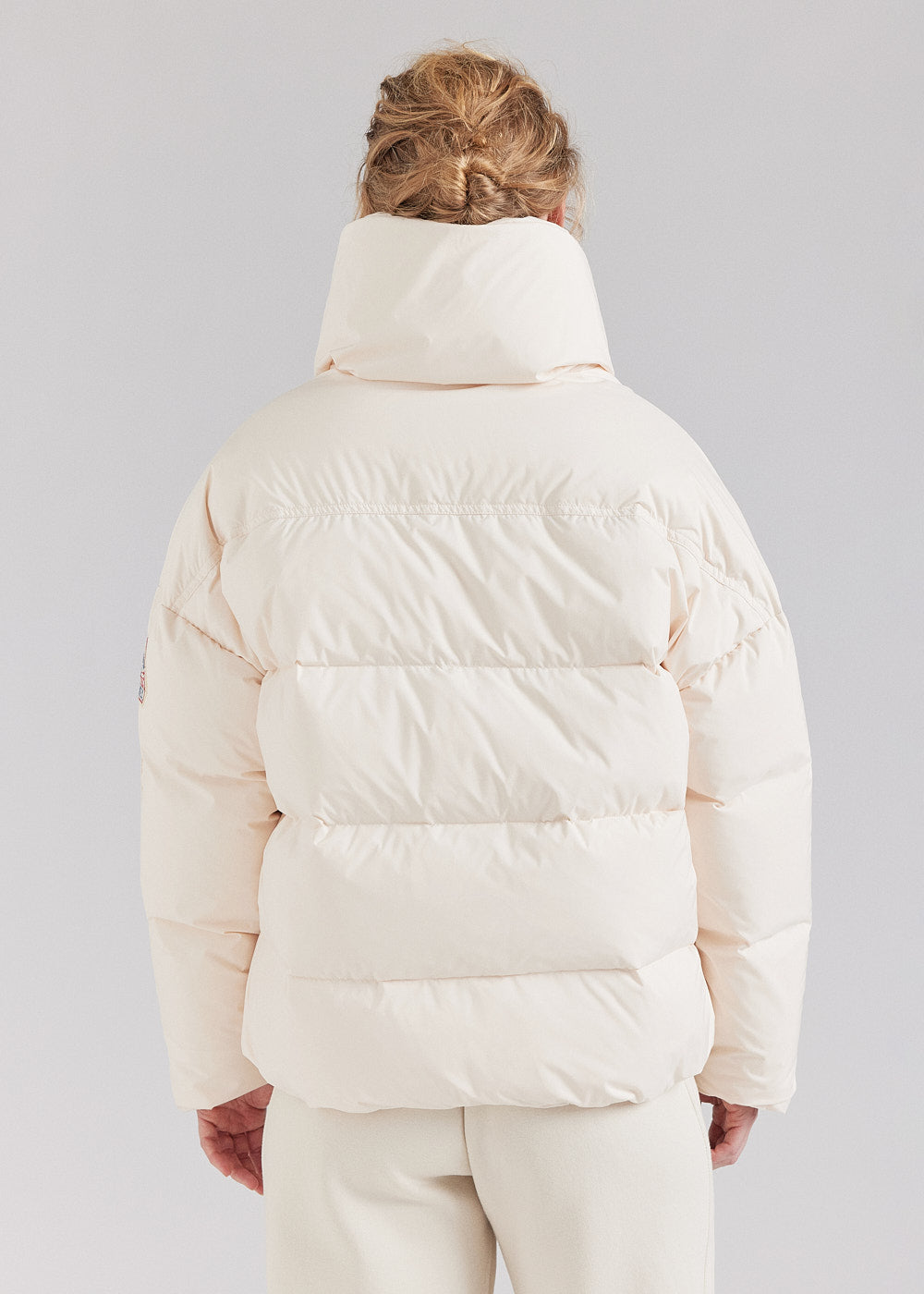 Pyrenex Judith chalk women's warm down jacket-4