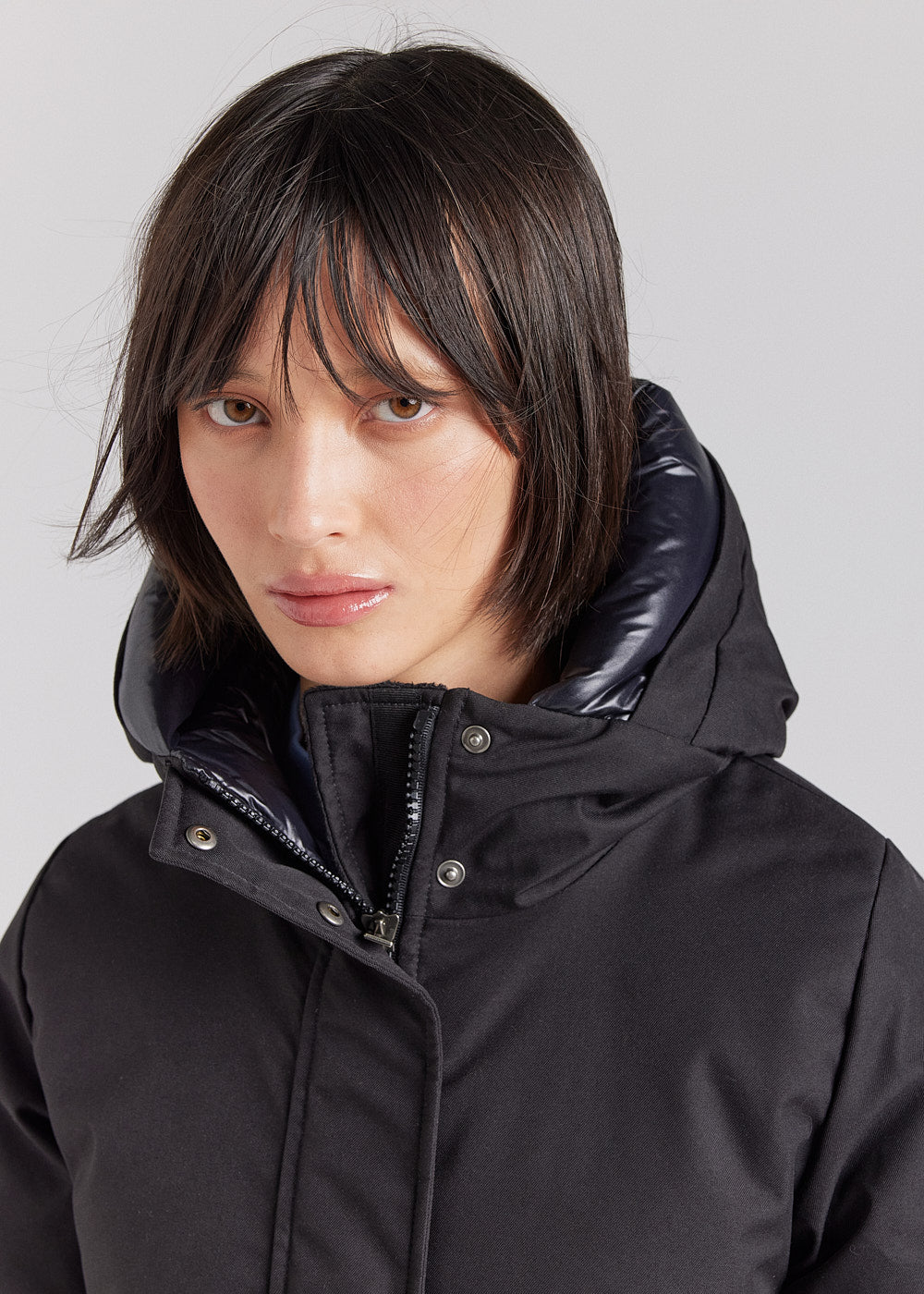 Women's Pyrenex Charlotte hooded mid-length down parka black-3