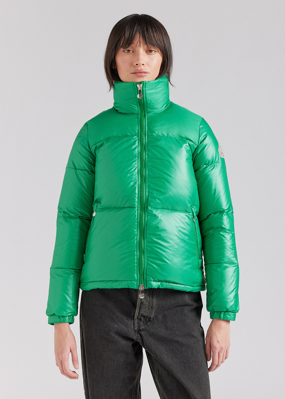 Pyrenex Goldin Women's Short Shiny Down Jacket Green-1