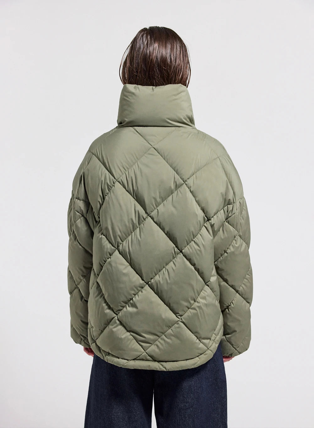 Doudoune oversize femme Pyrenex Adele avec col enveloppant kaki clair