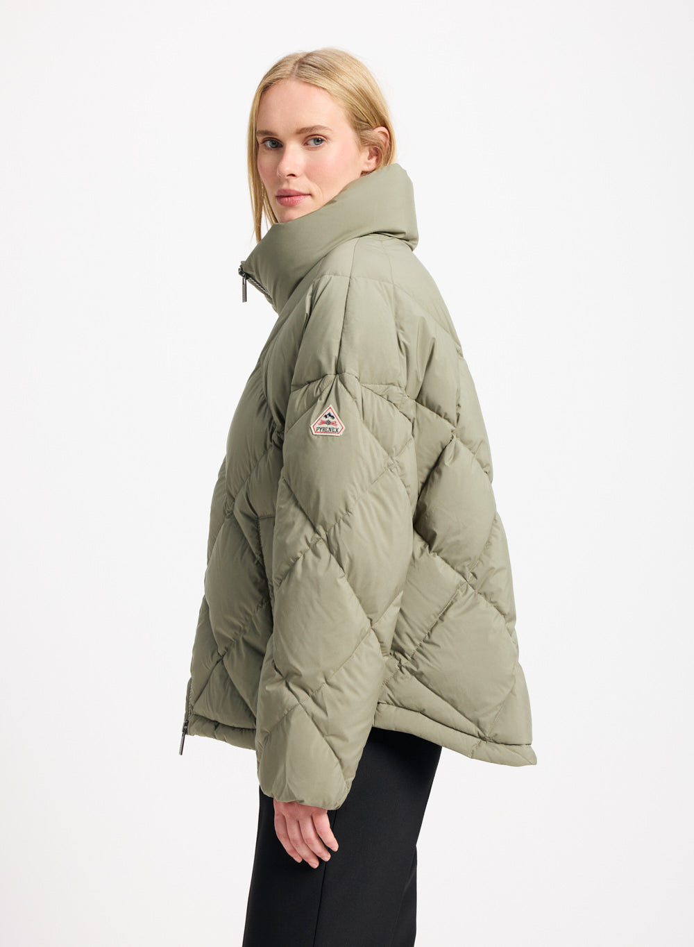 Women's Pyrenex Adele oversize down jacket khaki-4