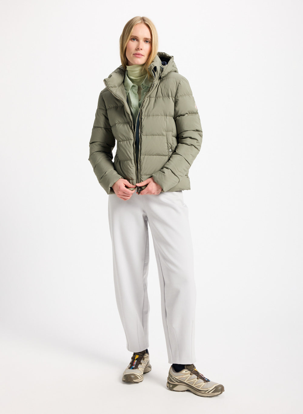 Doudoune femme Pyrenex Spoutnic à capuche amovible khaki clair