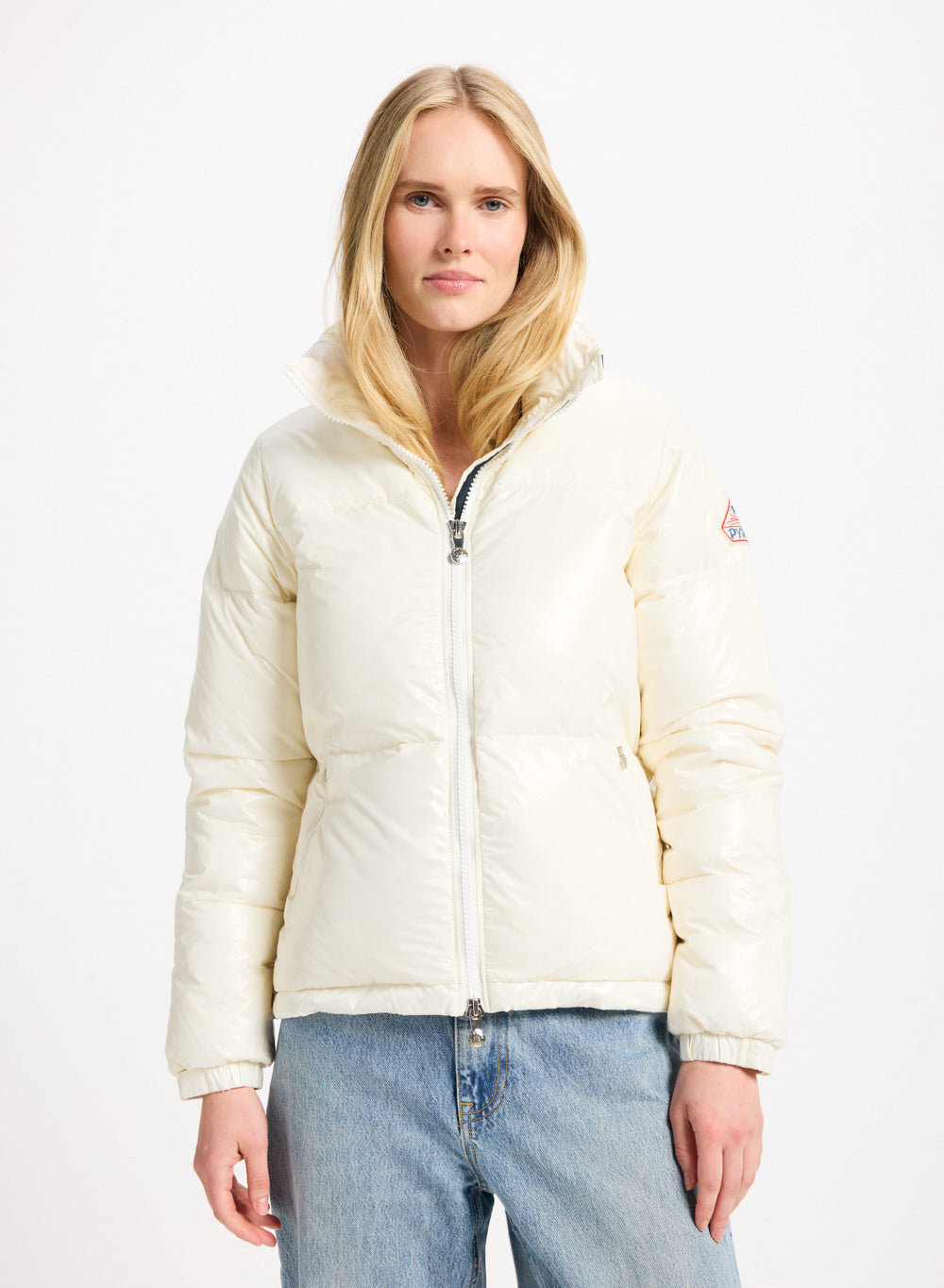 Women's Pyrenex Goldin short and shiny down jacket white-1