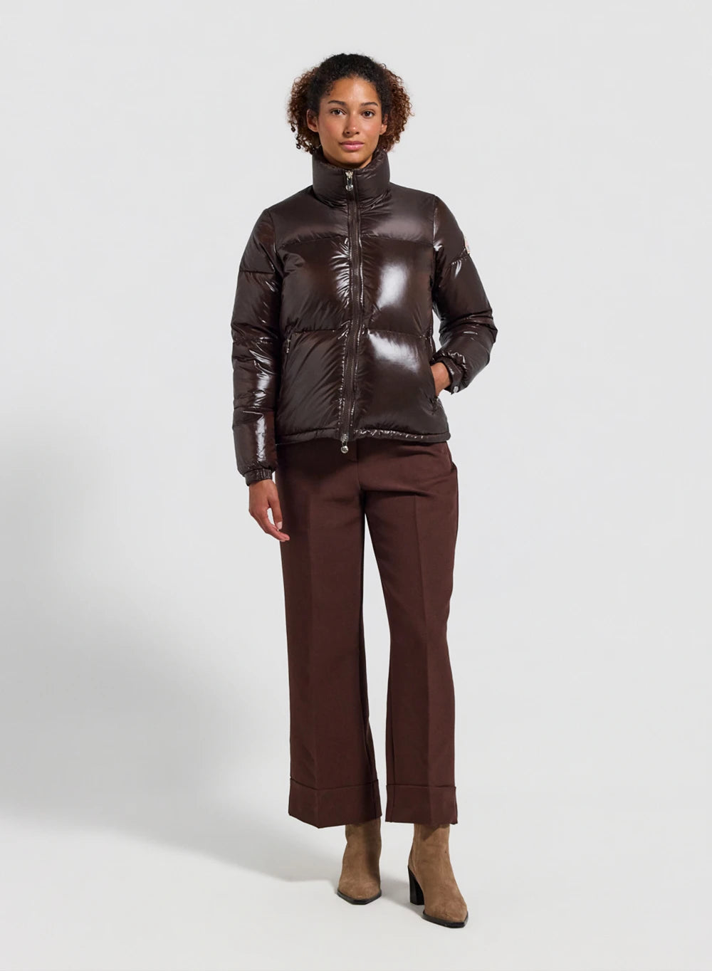 Glänzende Daunenjacke für Damen Pyrenex Goldin dunkelbraun
